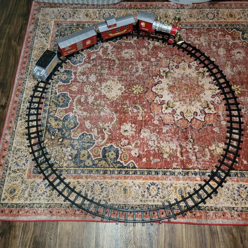 Vintage Santa Express Battery Operated Christmas Train Set 15061 Boxed